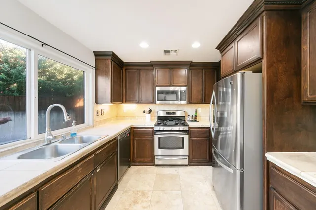 $499,000 | 5081 Karbet Way, Sacramento, CA 95822