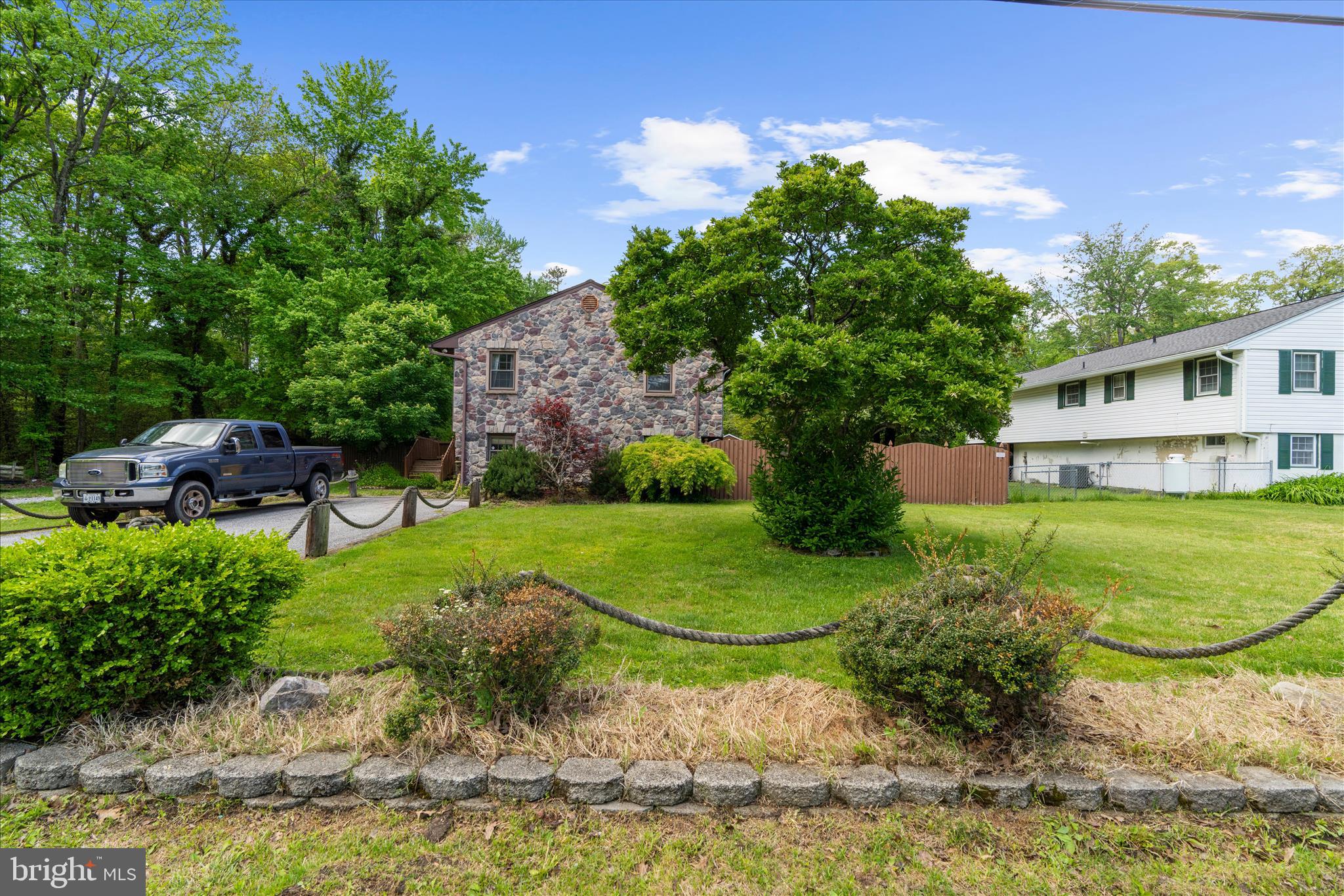 148 Magothy Beach Road Pasadena, MD 21122 - Photo 3 of 52
