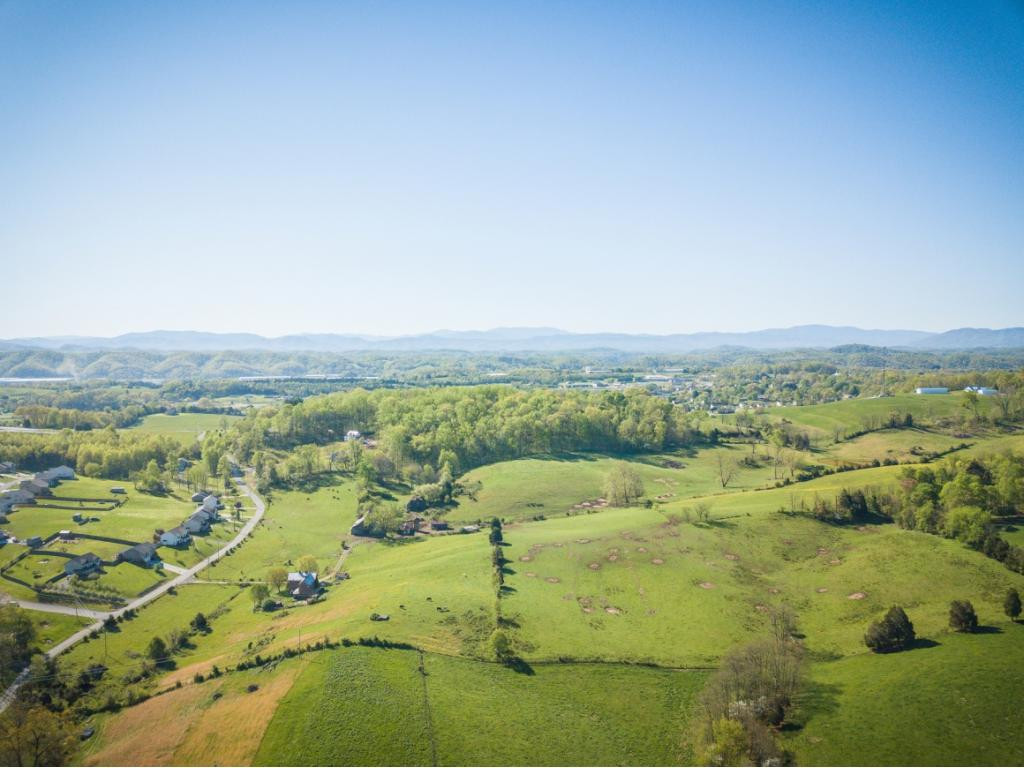 431 Poplar Ridge Road Piney Flats, TN 37686 - Photo 11 of 24 Photo 11