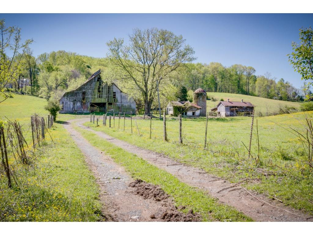 431 Poplar Ridge Road Piney Flats, TN 37686 - Photo 24 of 24 Photo 24
