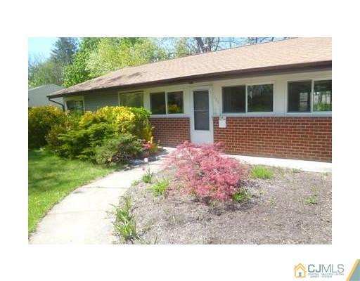 106 Kendall Road Kendall Park, NJ 08824 - Photo 1 of 6 Gallery Image 1