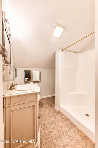 $539,000 | 10 Lewiston Avenue, Pinehurst, ID 83850