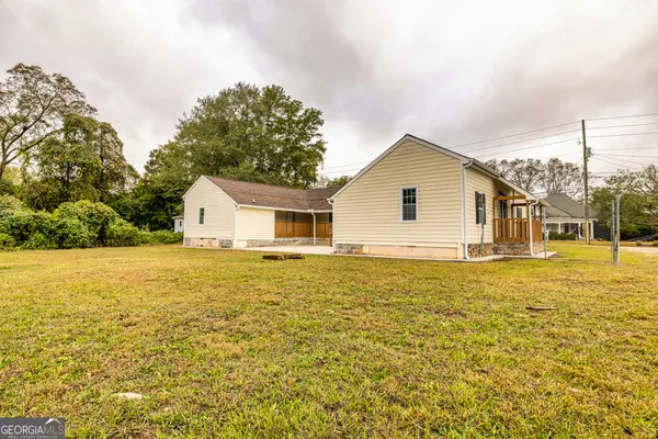 $1,450 | 6 West Oak Street, Unit A, Luthersville, GA 30251