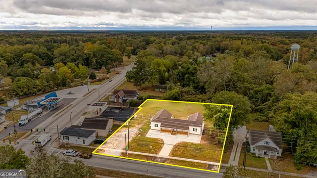 $1,450 | 6 West Oak Street, Unit A, Luthersville, GA 30251