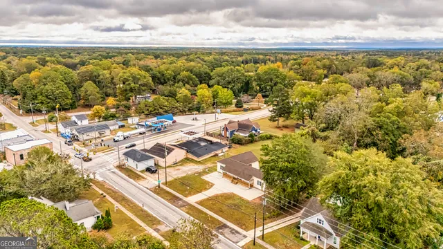 $1,450 | 6 West Oak Street, Unit A, Luthersville, GA 30251