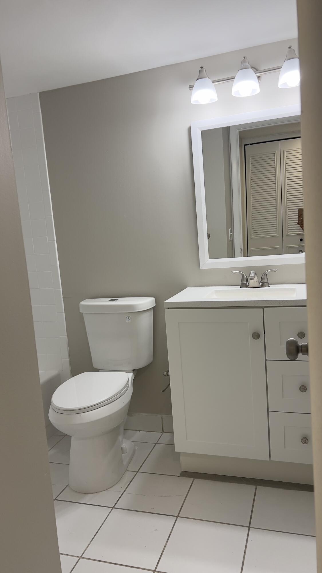 9374 Southwest 3rd Street, Unit 724 Boca Raton, FL 33428 - Photo 9 of 21 IMG_3748