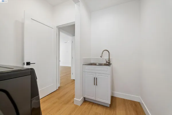 $1,349,000 | 10664 Louise Avenue, Granada Hills, CA 91344