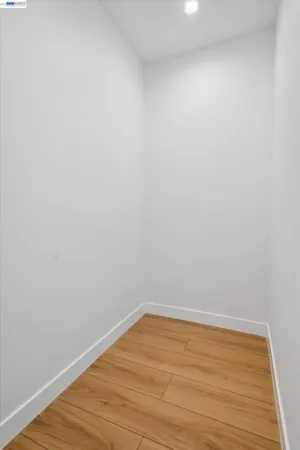 $1,349,000 | 10664 Louise Avenue, Granada Hills, CA 91344