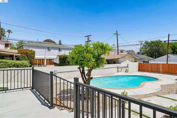 $1,349,000 | 10664 Louise Avenue, Granada Hills, CA 91344