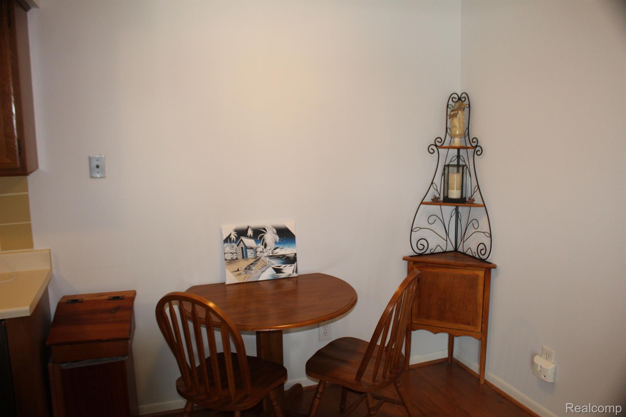43244 Mound Road, Unit 8 Sterling Heights, MI 48314 - Photo 12 of 16 Gallery Image 12