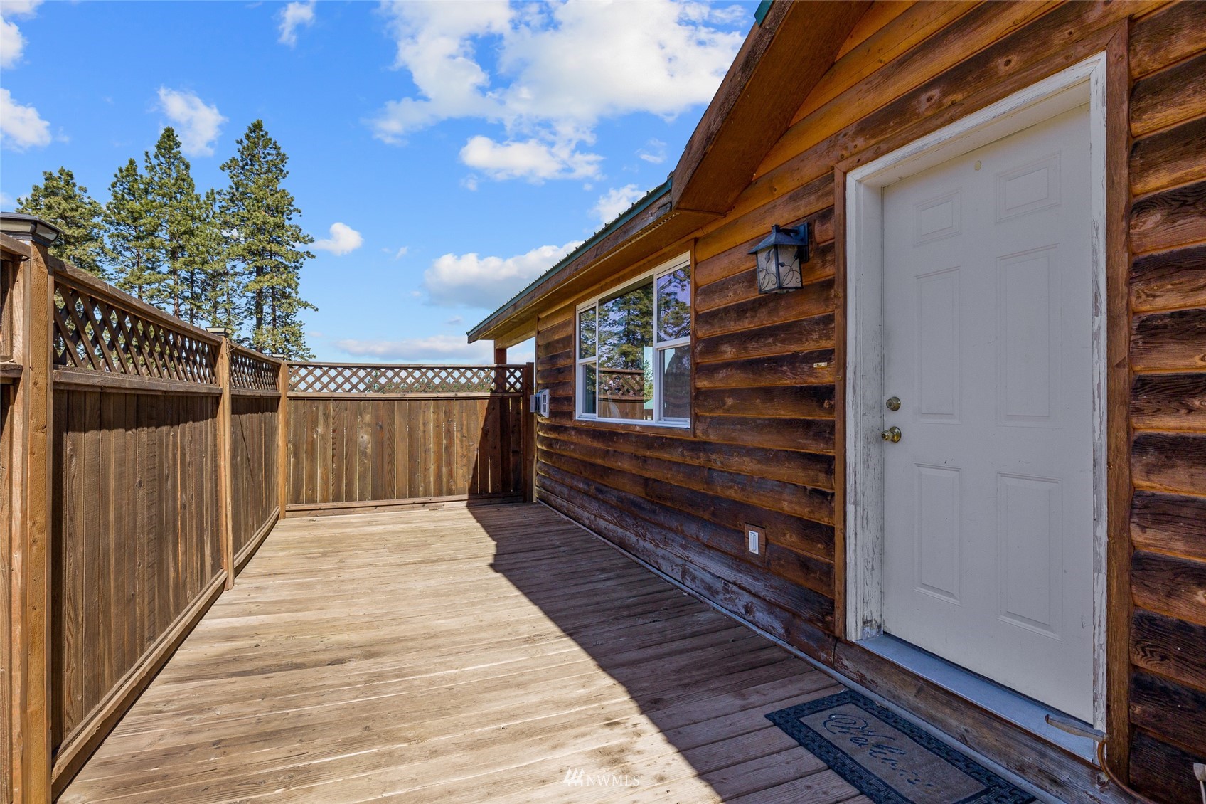 5741 Upper Peoh Point Road Cle Elum, WA 98922 - Photo 6 of 39