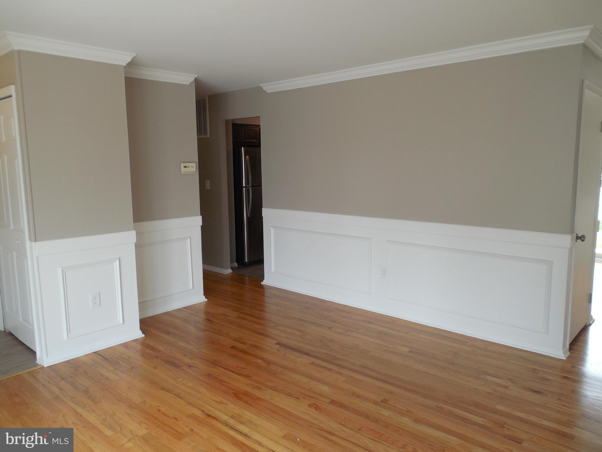 8815 Sigrid Road Randallstown, MD 21133 - Photo 12 of 30 Living Room