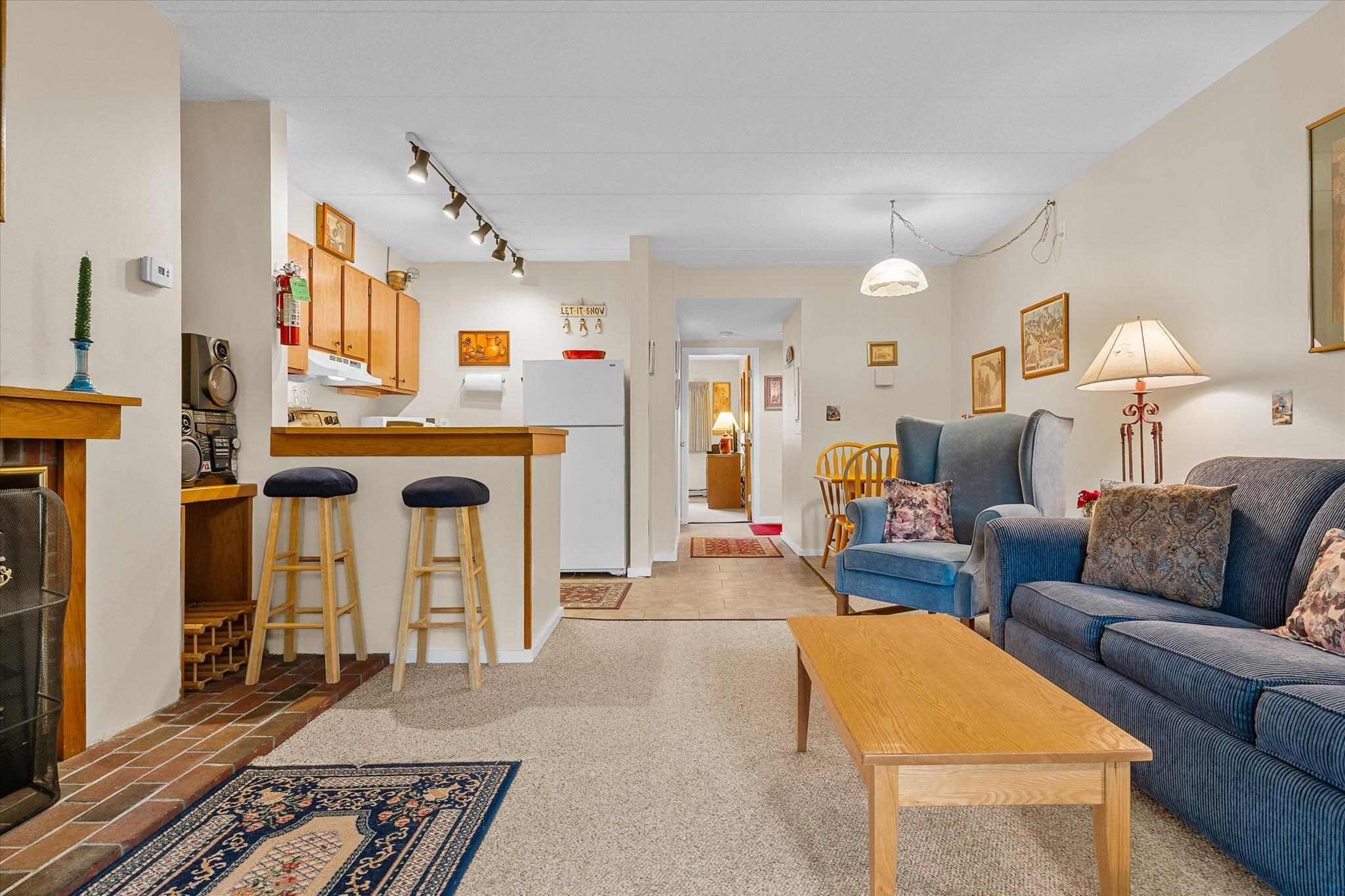 257 Old Mill Road, Unit E13 Killington, VT 05751 - Photo 2 of 26 Gallery Image 2