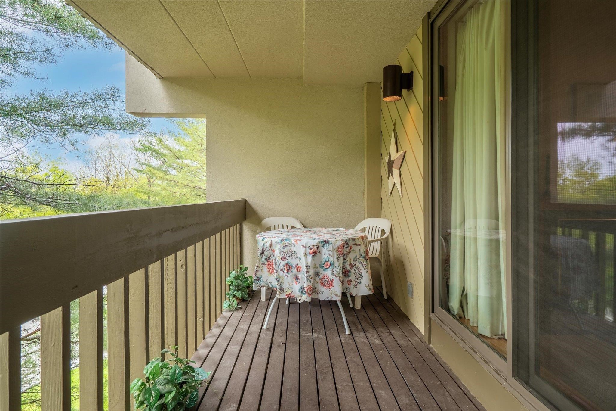 257 Old Mill Road, Unit E13 Killington, VT 05751 - Photo 6 of 26 Gallery Image 6