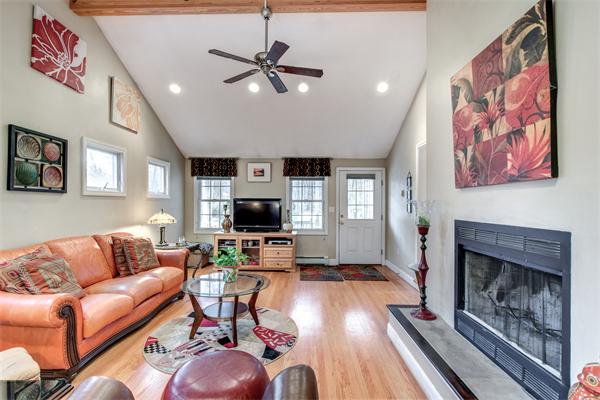 12 Oakland Road North Reading, MA 01864 - Photo 18 of 30 Gallery Image 18