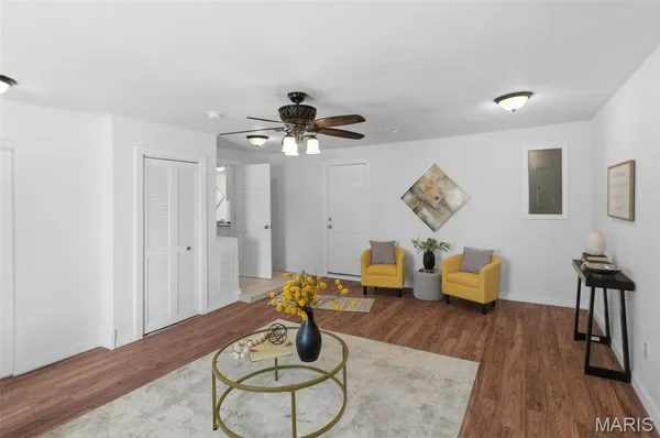 $171,999 | 604 West Avenue, East St. Louis, IL 62207