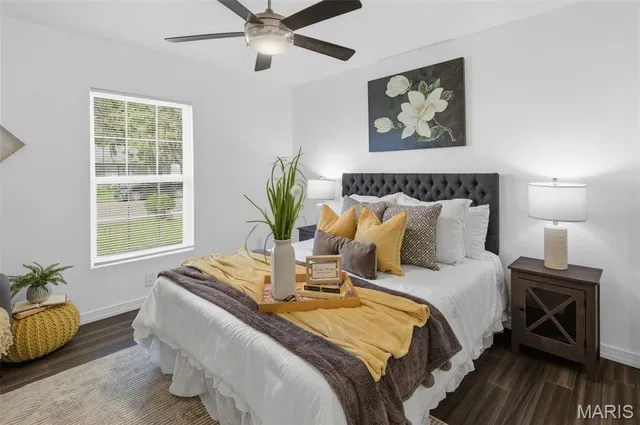 $179,900 | 604 West Avenue, East St. Louis, IL 62207