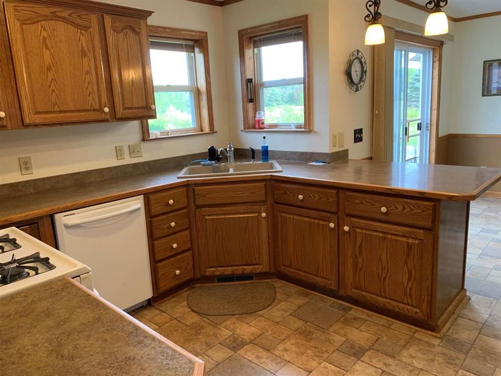 3833 North Flint Road Roscommon, MI 48653 - Photo 9 of 37 1874474-8.JPG
