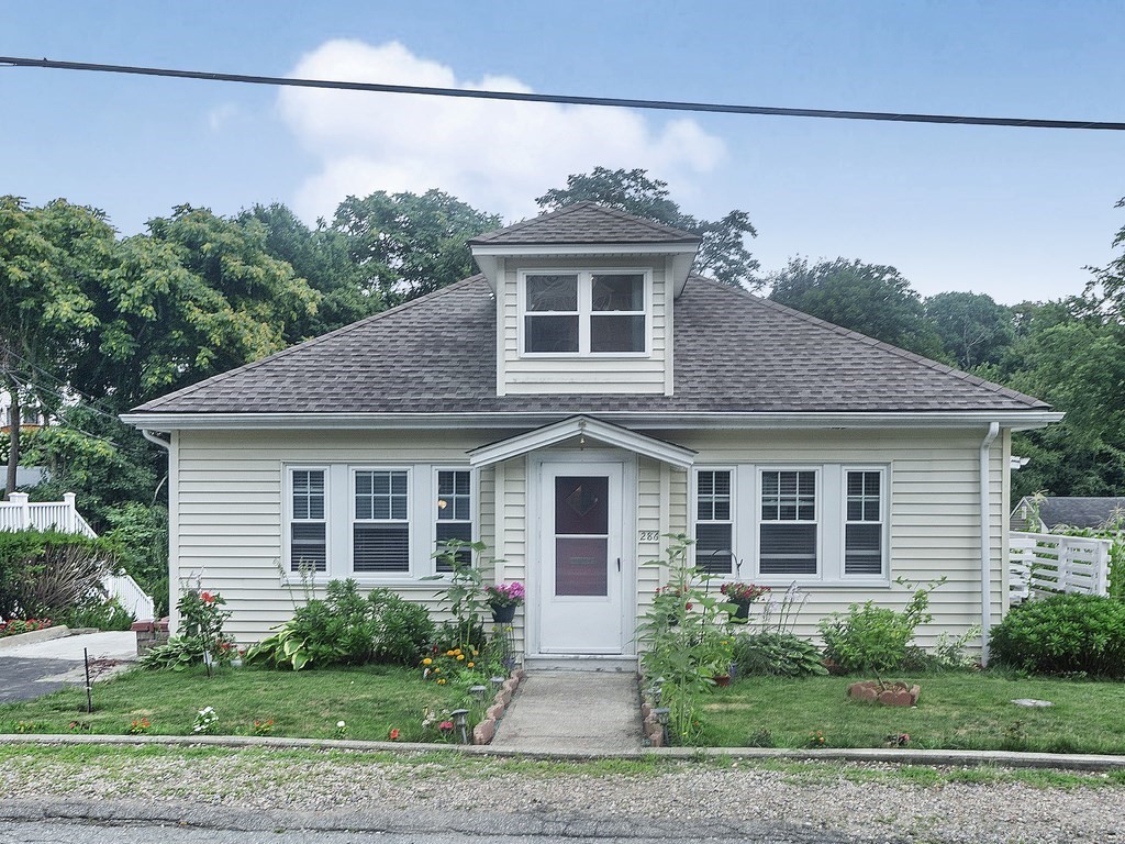 286 College Farm Road Waltham, MA 02451 - Photo 1 of 36 Gallery Image 1