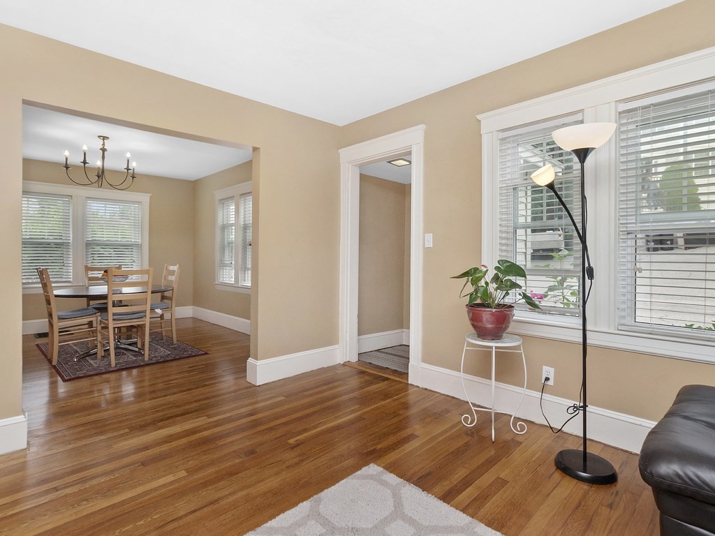 286 College Farm Road Waltham, MA 02451 - Photo 13 of 36 Gallery Image 13