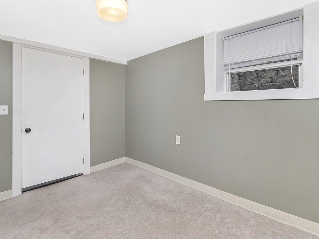 286 College Farm Road Waltham, MA 02451 - Photo 22 of 36 Gallery Image 22