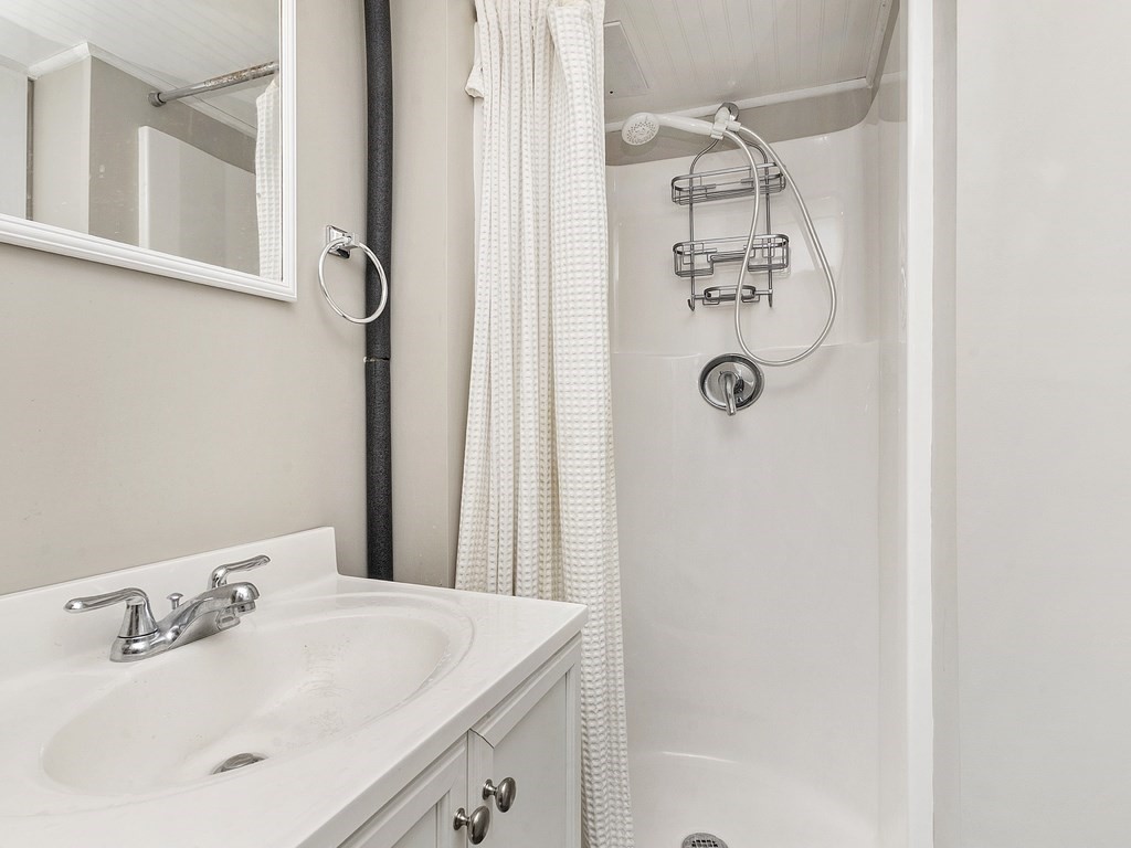 286 College Farm Road Waltham, MA 02451 - Photo 23 of 36 Gallery Image 23