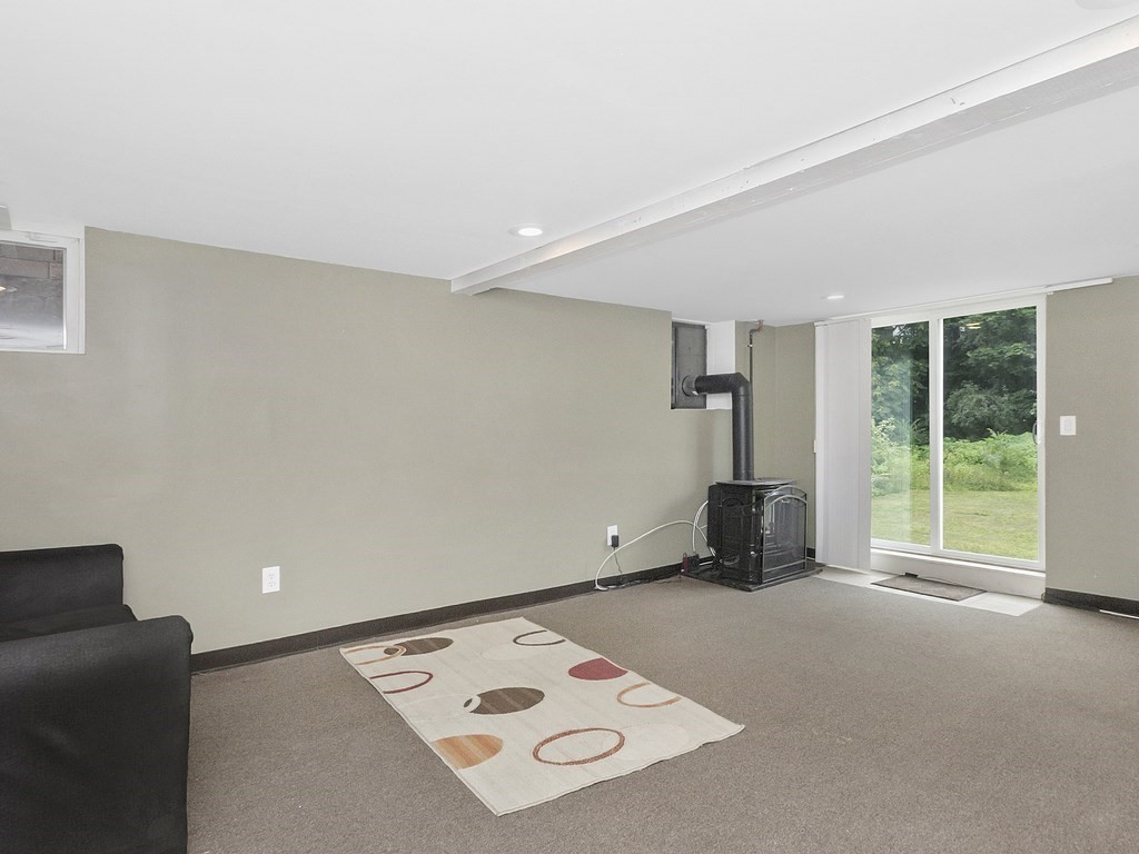 286 College Farm Road Waltham, MA 02451 - Photo 24 of 36 Gallery Image 24