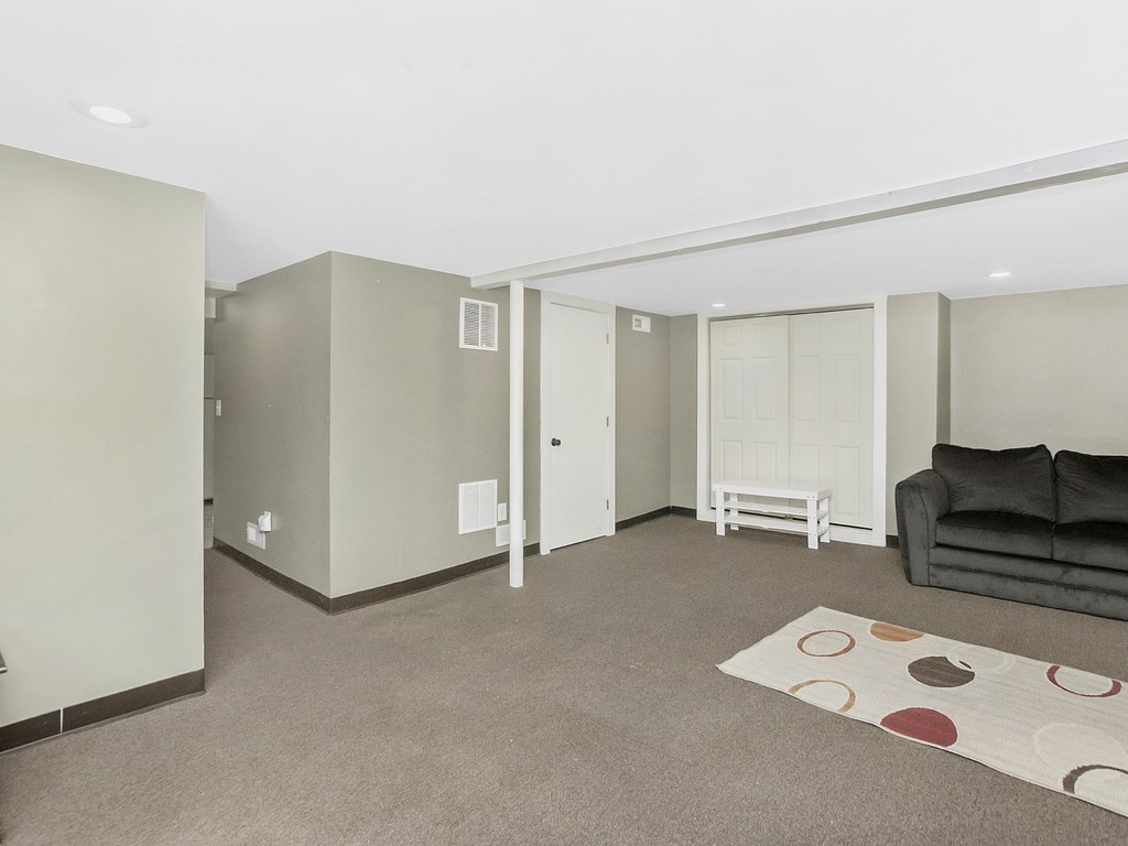 286 College Farm Road Waltham, MA 02451 - Photo 25 of 36 Gallery Image 25