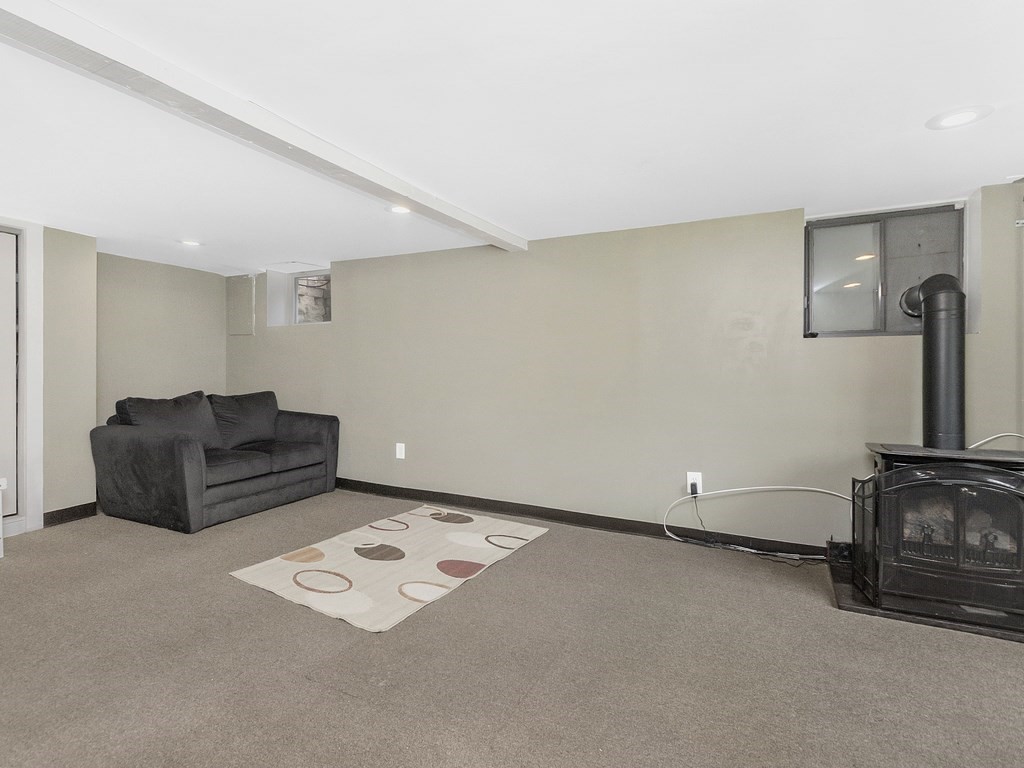 286 College Farm Road Waltham, MA 02451 - Photo 26 of 36 Gallery Image 26