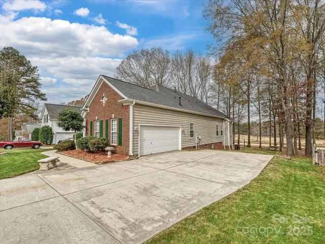 a view of lake view and mountain view