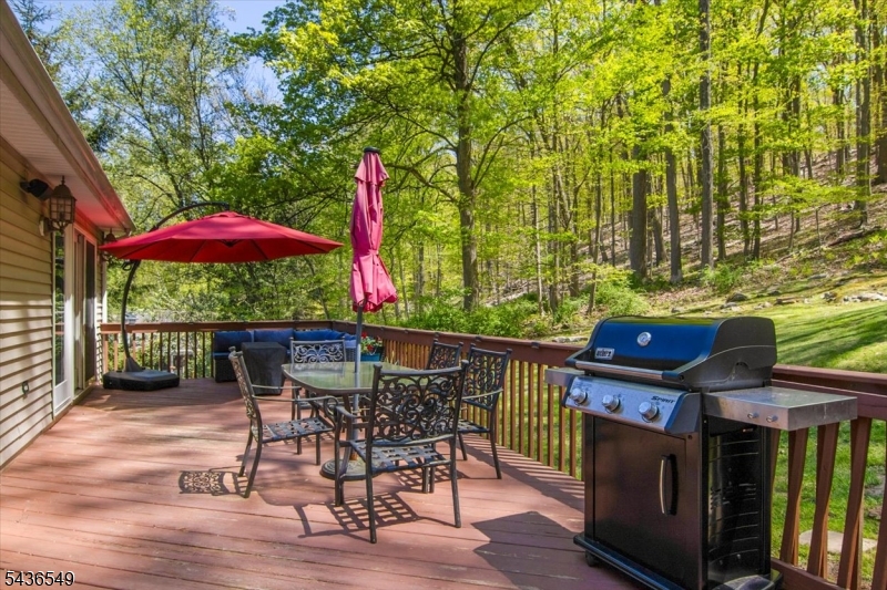 80 Bald Eagle Road Hackettstown, NJ 07840 - Photo 27 of 40