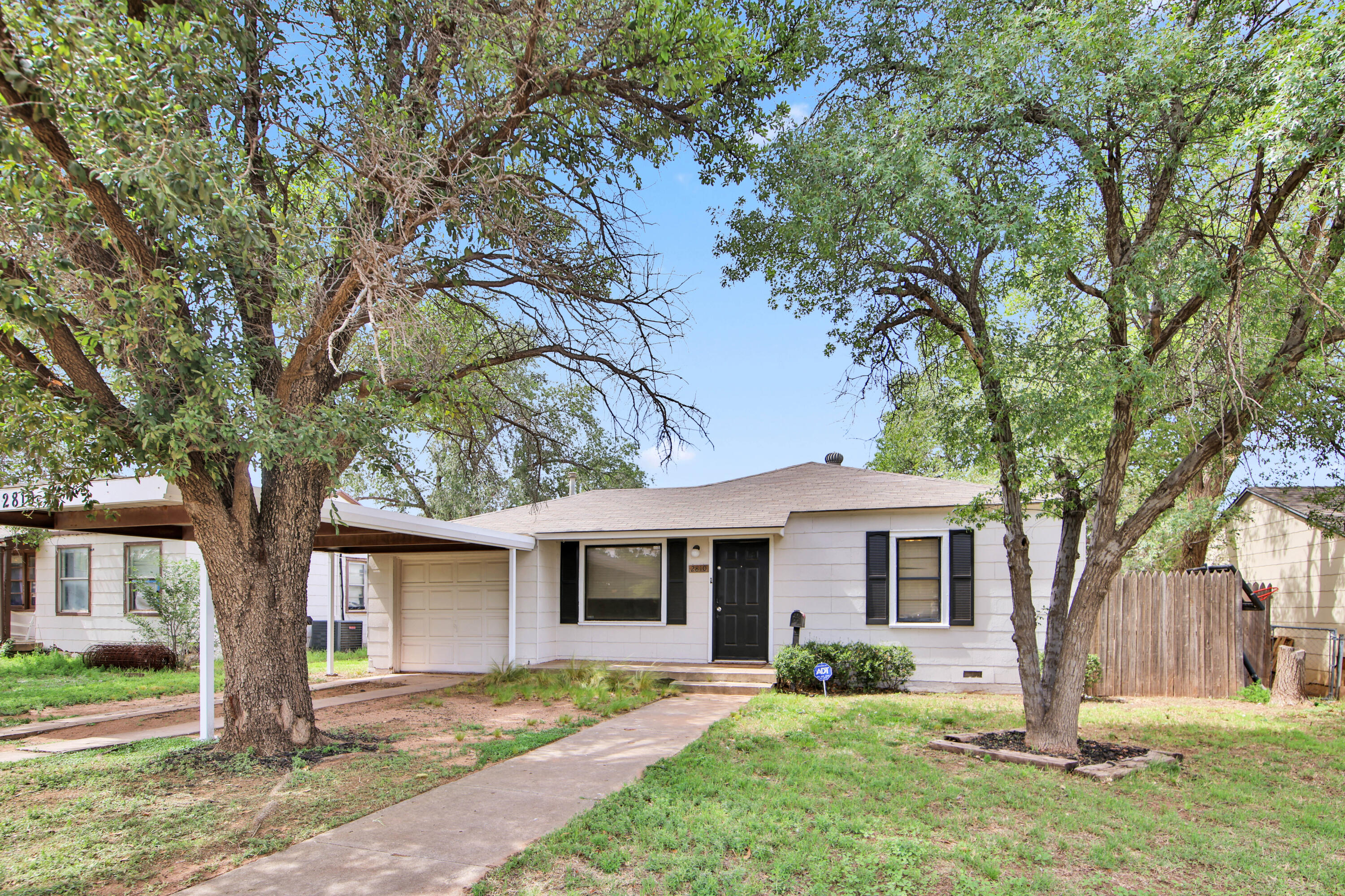 2810 42nd Street Lubbock, TX 79413 - Photo 1 of 39 IMG_0014