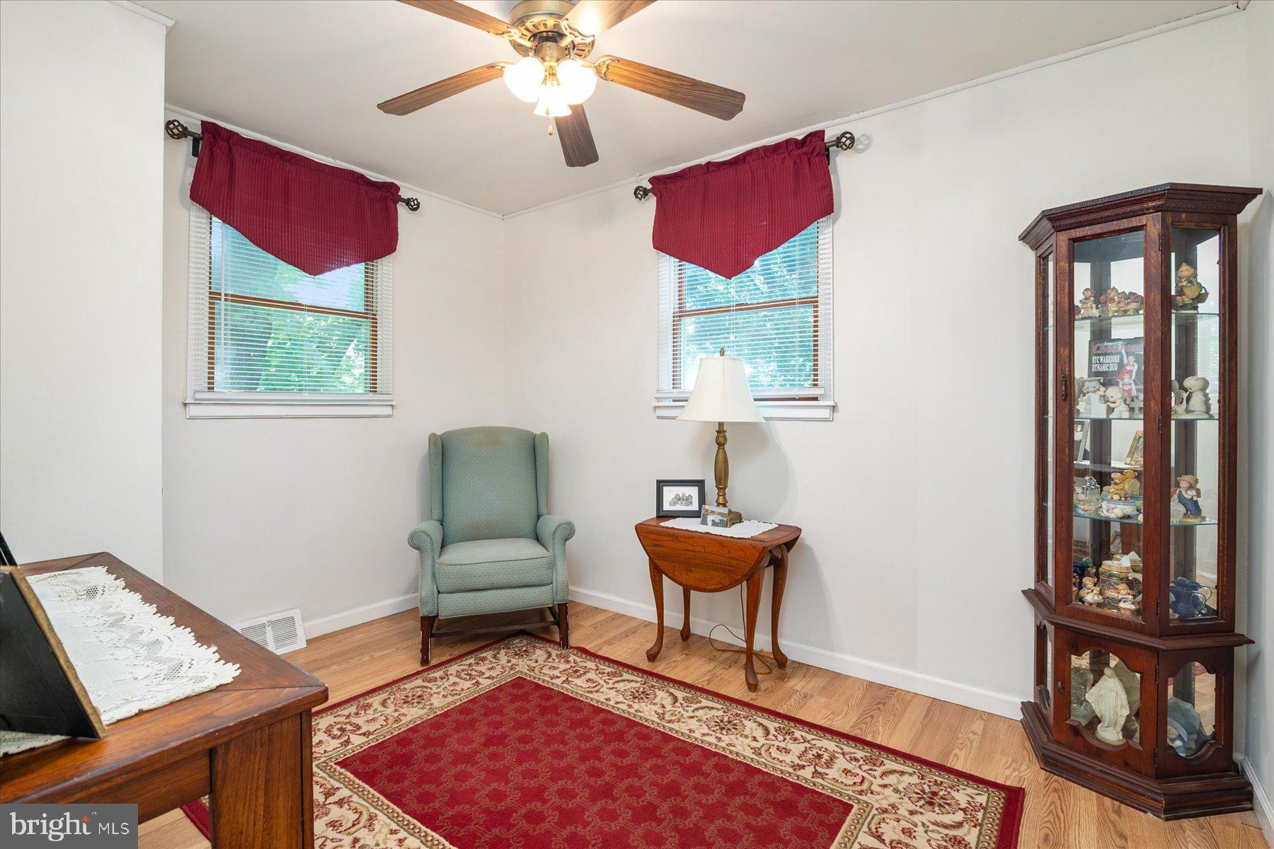 19 Old Tollgate Road Owings Mills, MD 21117 - Photo 12 of 37 a living room with furniture and a window
