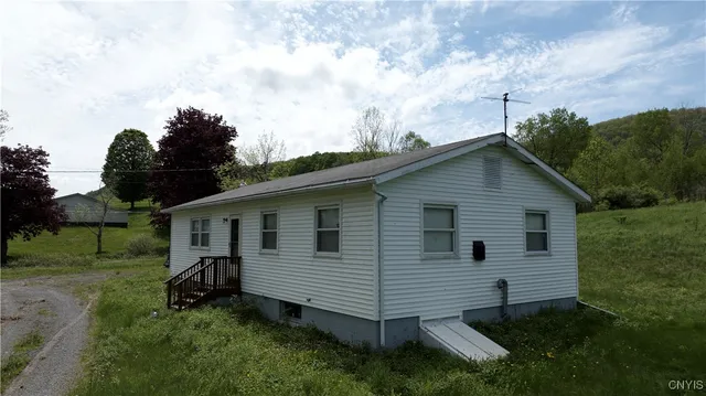 $990,000 | 4529 Rt-28, Milford, NY 13807