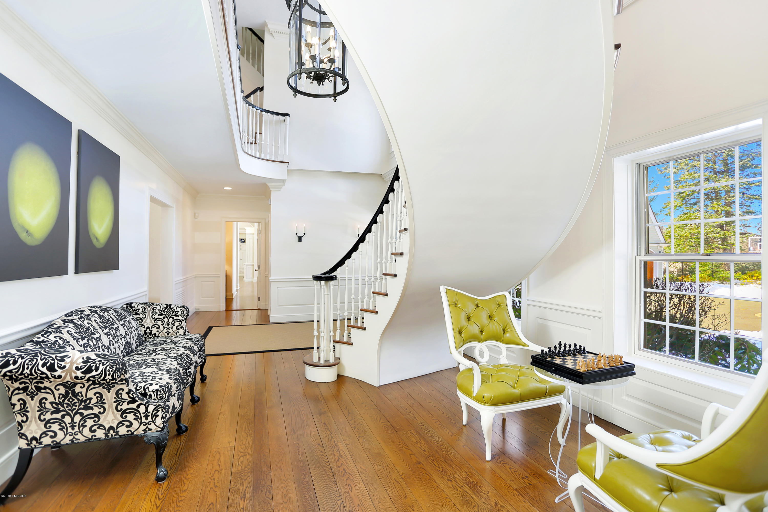 5 Dairy Road Greenwich, CT 06830 - Photo 4 of 32