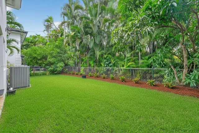 $2,350,000 | 6345 Maynada Street, Coral Gables, FL 33146