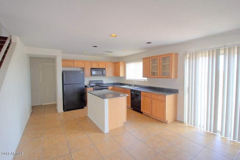 9554 West Monte Vista Road Phoenix, AZ 85037 - Photo 2 of 9 Monte Vista005