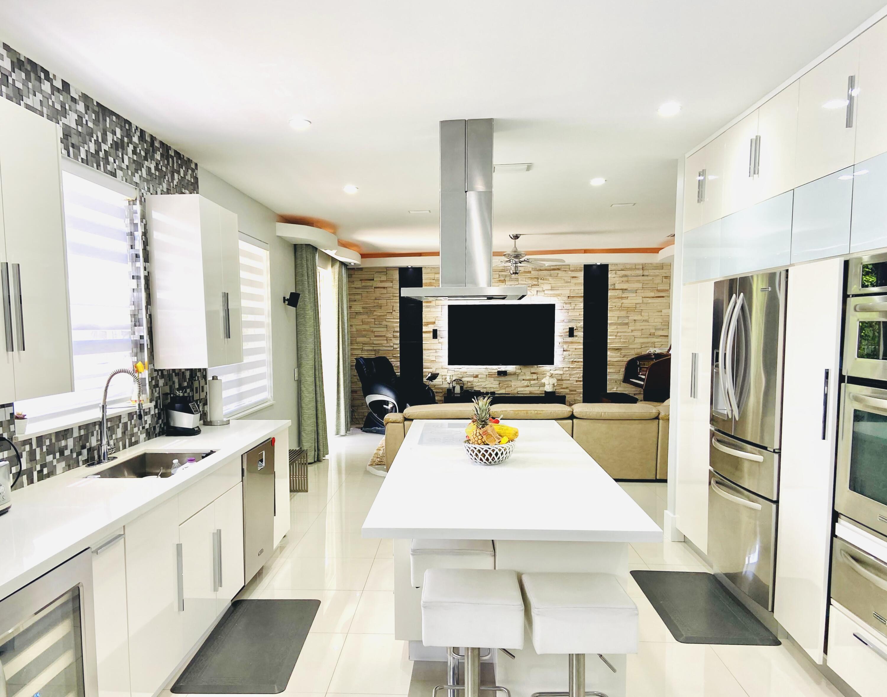 3898 Falcon Ridge Circle Weston, FL 33331 - Photo 3 of 63 IMG_1617