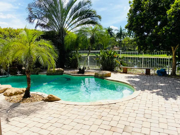 $7,900 | 3898 Falcon Ridge Circle, Weston, FL 33331