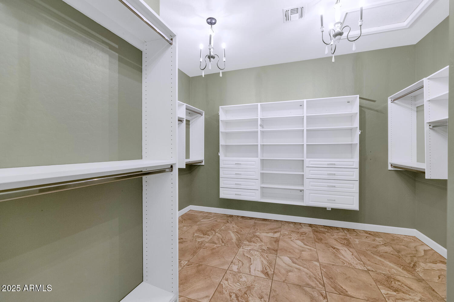 14426 West Becker Lane Surprise, AZ 85379 - Photo 29 of 68 Primary Closet