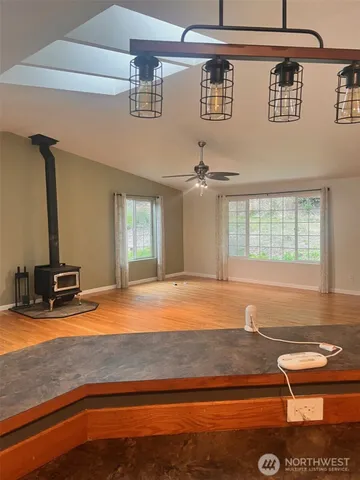 a view of a livingroom with furniture