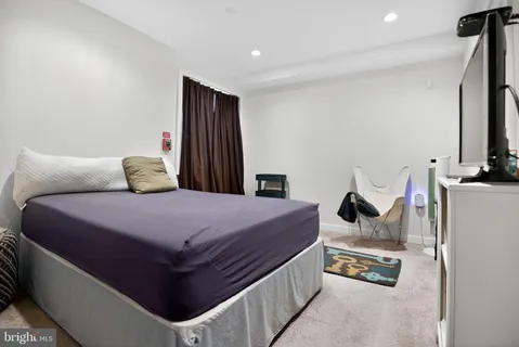 $425,000 | 2555 Carpenter Street, Unit C, Philadelphia, PA 19146