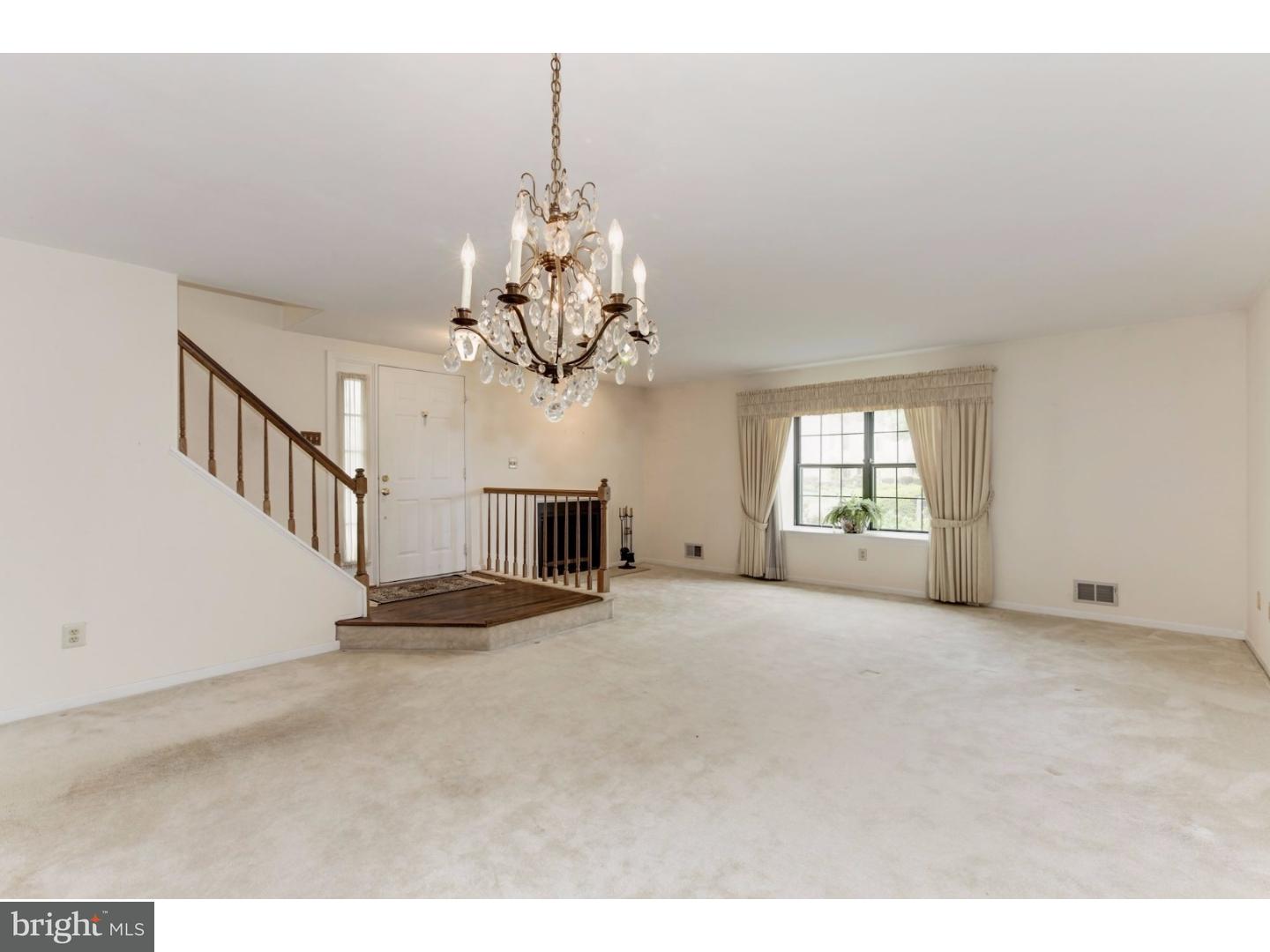 233 McIntosh Road West Chester, PA 19382 - Photo 3 of 16 Dining Room