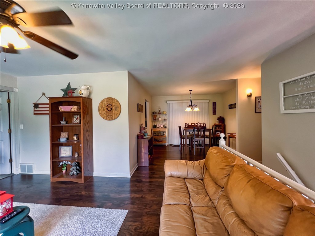 98 Pinewood Road Elkview, WV 25071 - Photo 12 of 45 Gallery Image 12