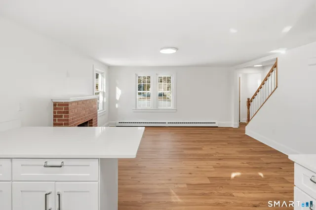 $399,900 | 240 Browning Road, Norwich, CT 06360