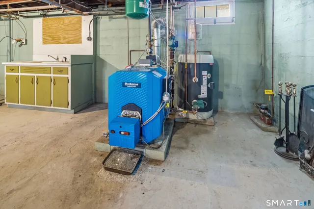 $399,900 | 240 Browning Road, Norwich, CT 06360