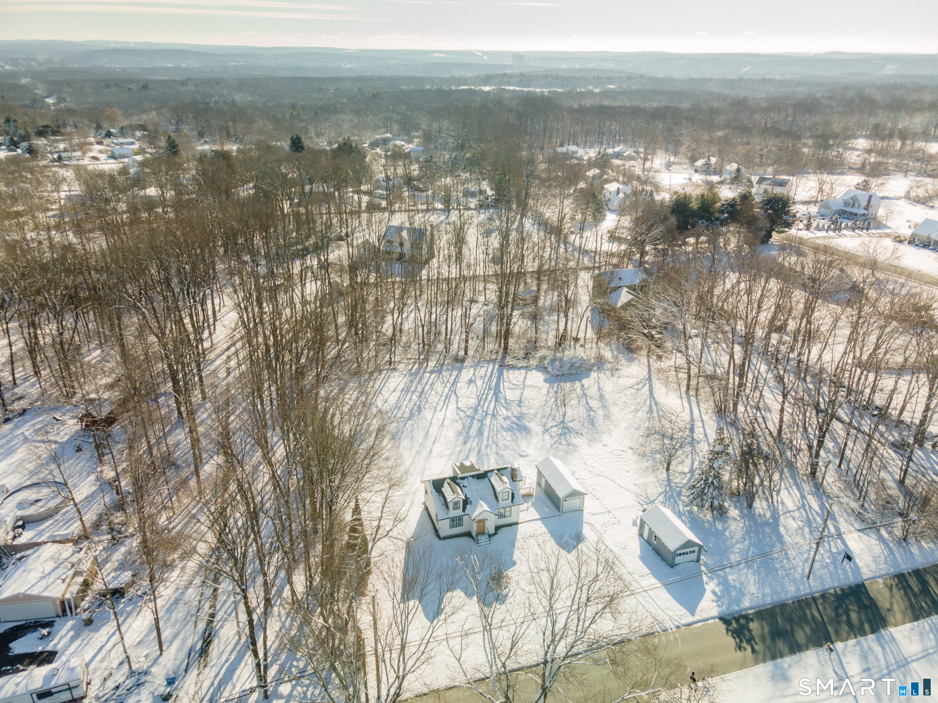 240 Browning Road Norwich, CT 06360 - Photo 4 of 40