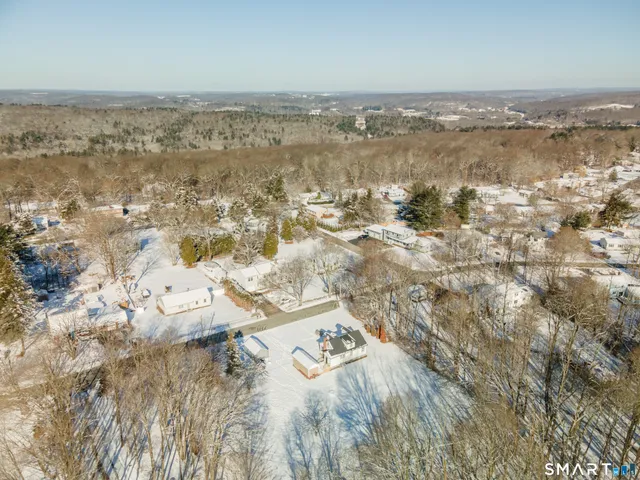 $399,900 | 240 Browning Road, Norwich, CT 06360