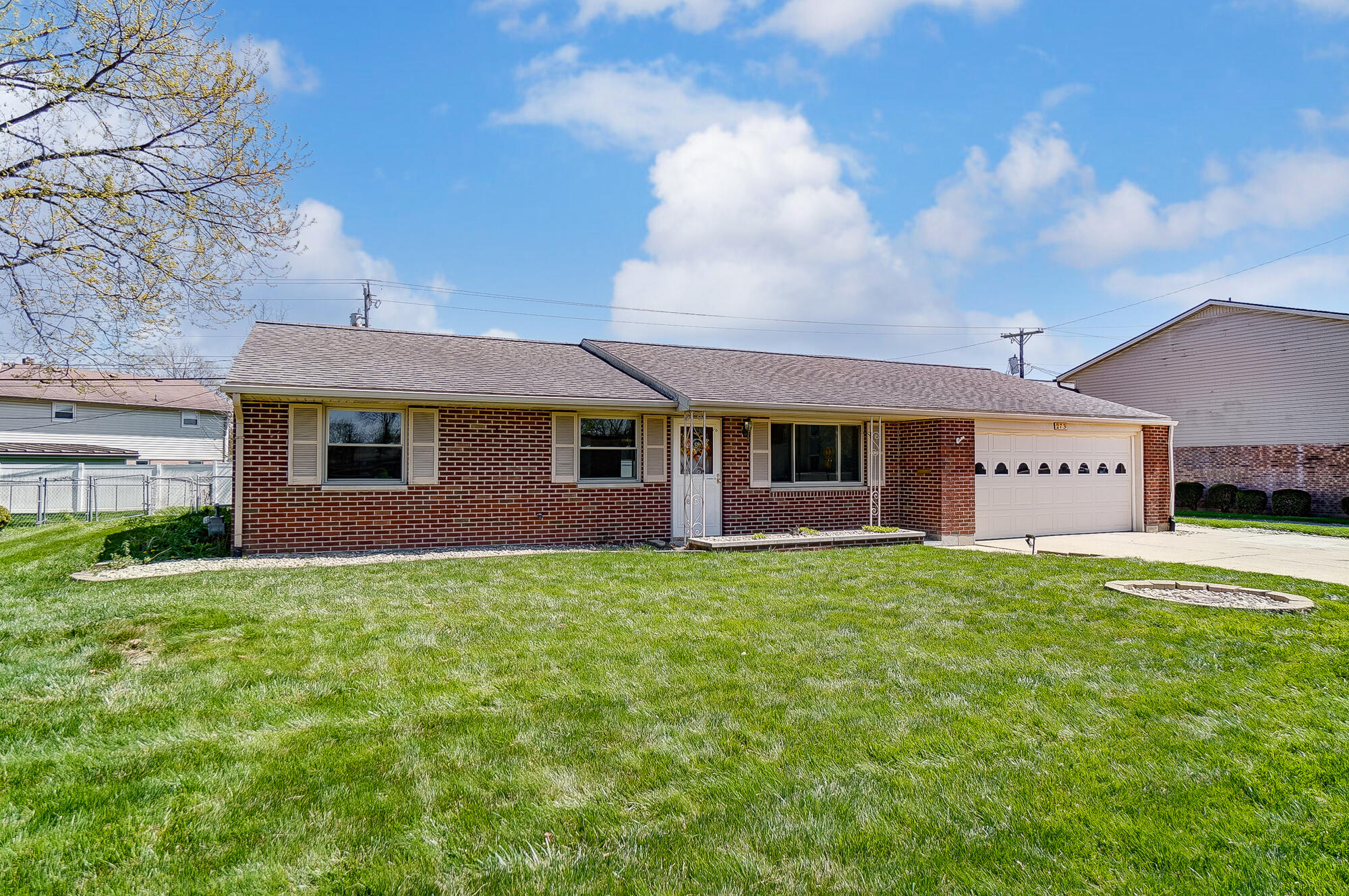 273 South Dorset Road Troy, OH 45373 - Photo 3 of 34 Gallery Image 3