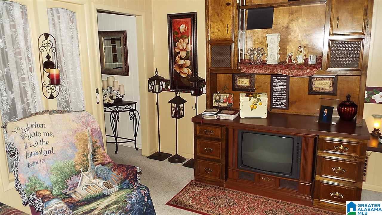 270 Tidwell Hollow Road Oneonta, AL 35121 - Photo 36 of 38